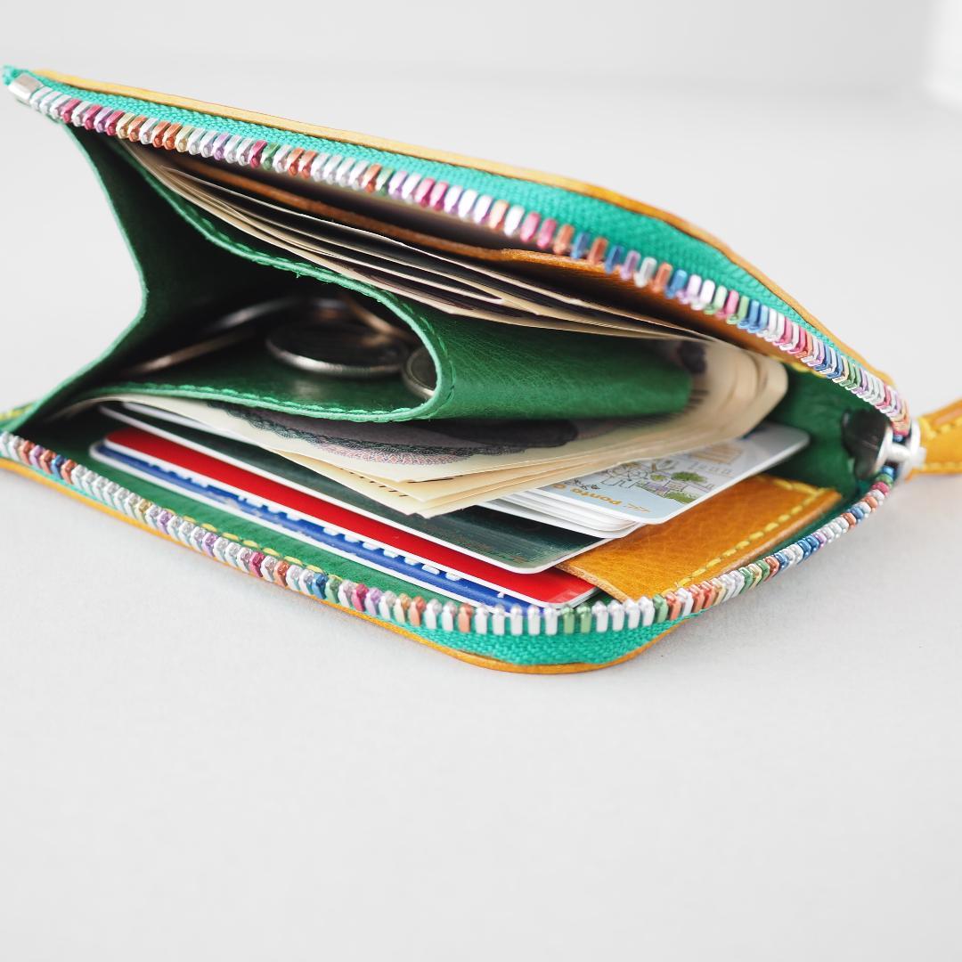 イタリアンレザー マルゴーとリネアヴァスカボックスを使ったL字型ファスナー財布