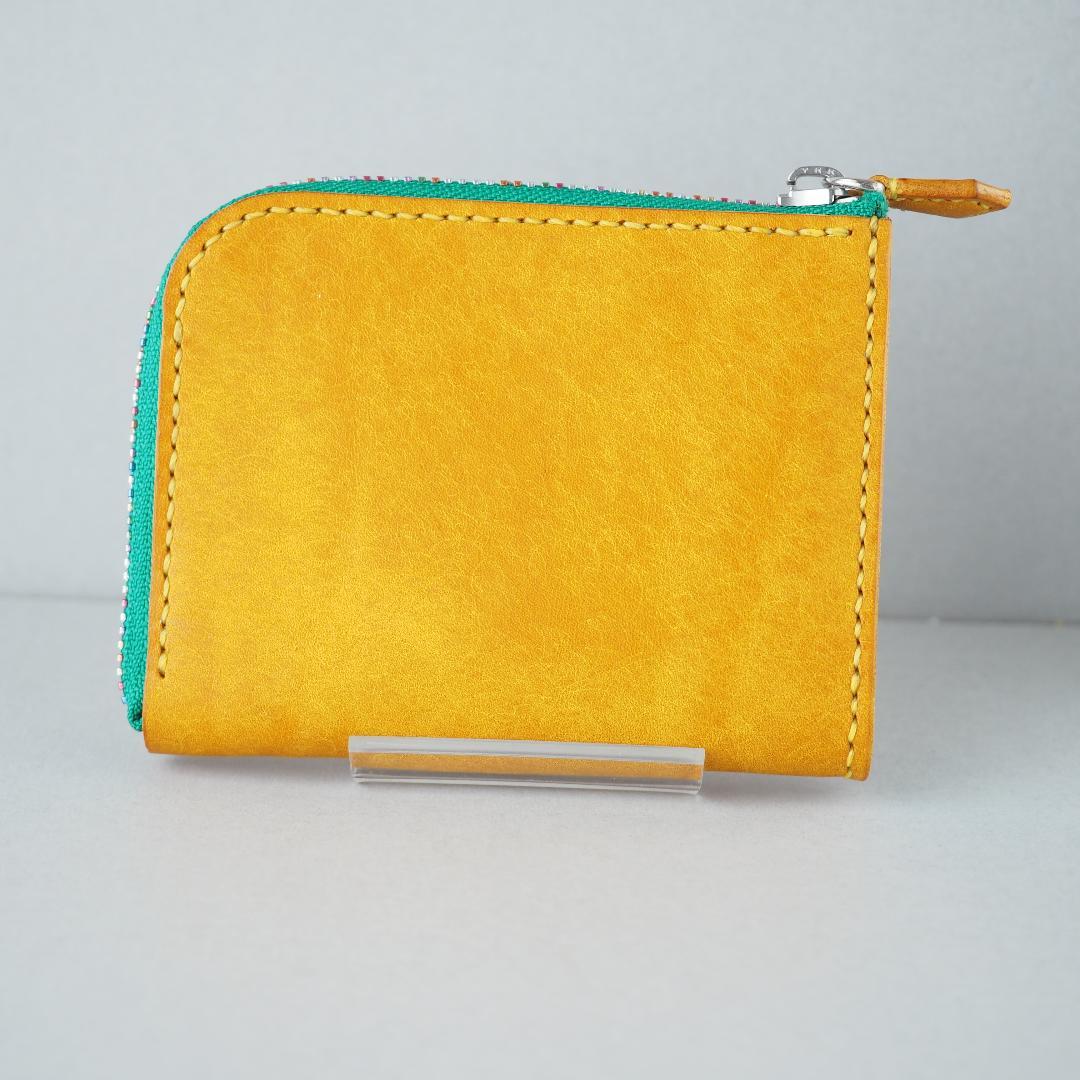 イタリアンレザー マルゴーとリネアヴァスカボックスを使ったL字型ファスナー財布