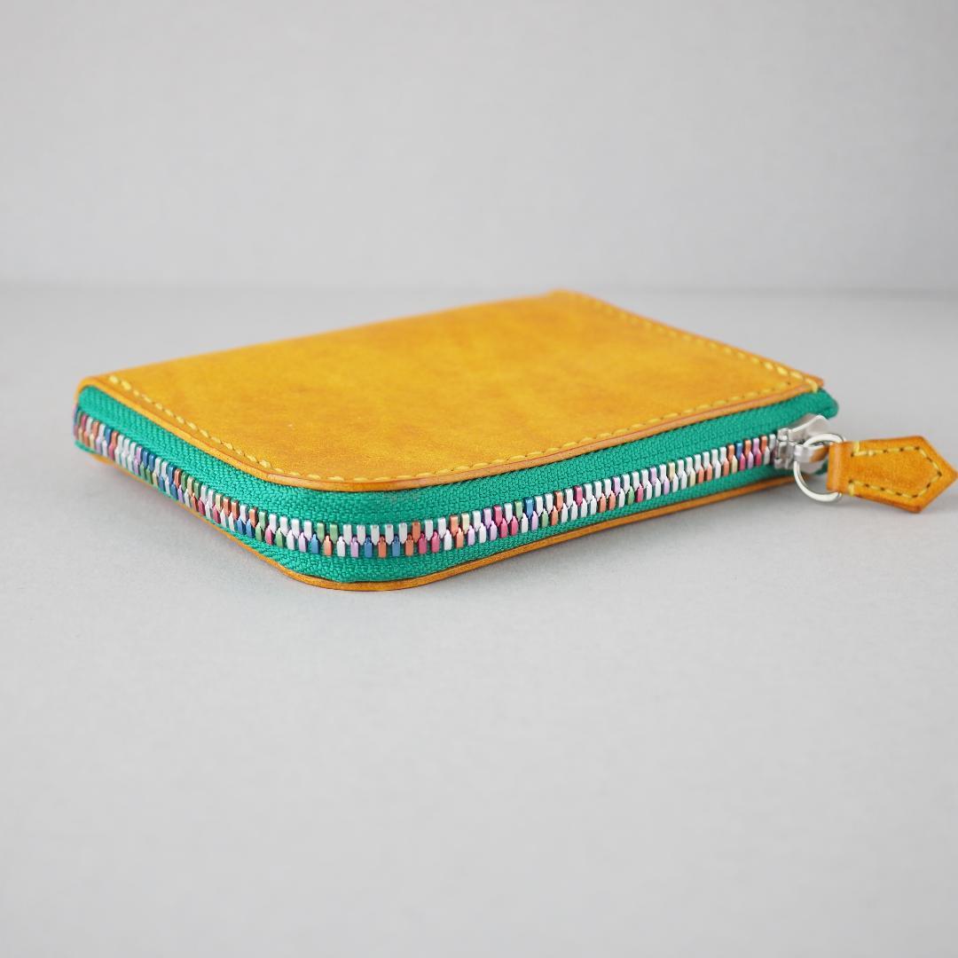 イタリアンレザー マルゴーとリネアヴァスカボックスを使ったL字型ファスナー財布