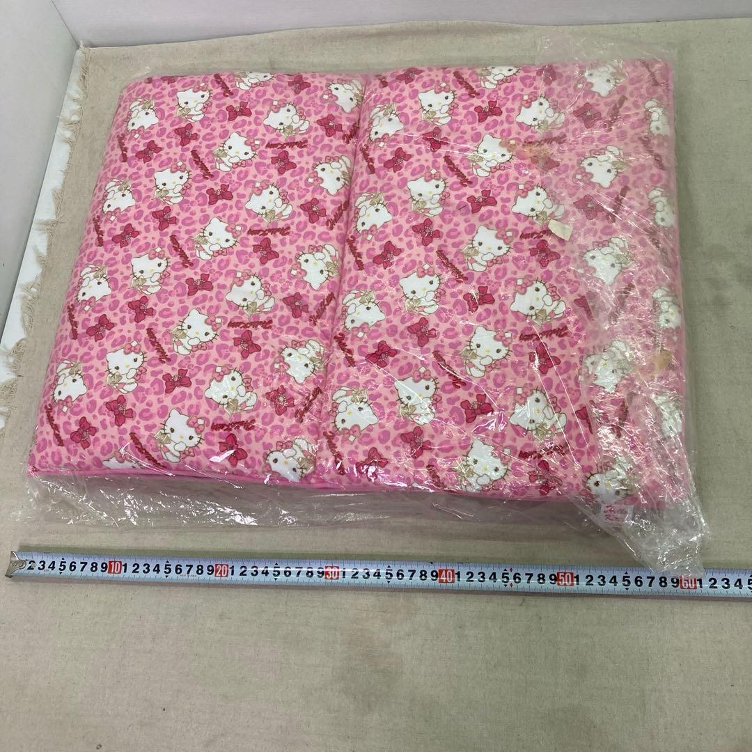 【新品未使用★2013年製】ハローキティ　フリーシートクッション　天使　サンリオ