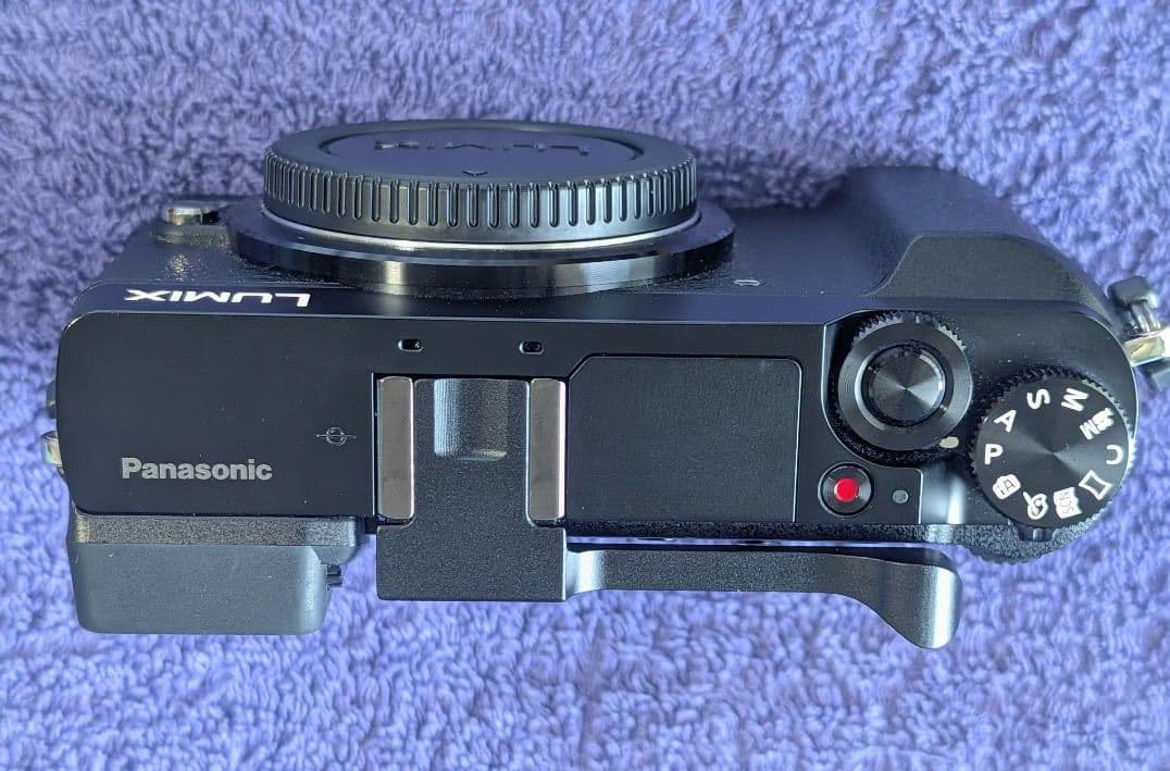 【美品】GX7MK2 ボディ ＋ ハンドグリップ & サムレスト付属