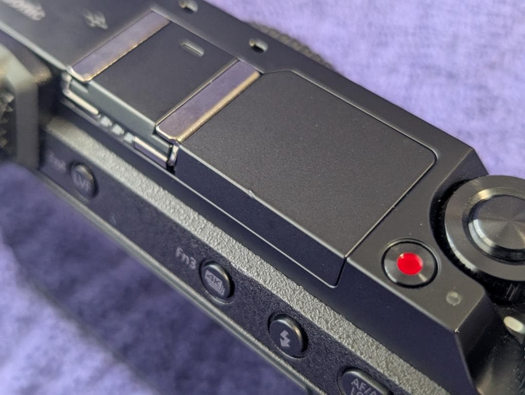 【美品】GX7MK2 ボディ ＋ ハンドグリップ & サムレスト付属