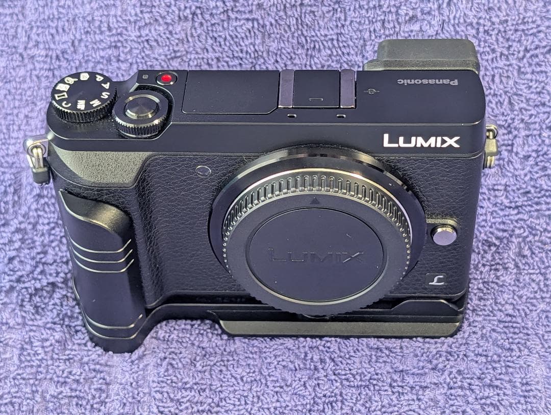 【美品】GX7MK2 ボディ ＋ ハンドグリップ & サムレスト付属