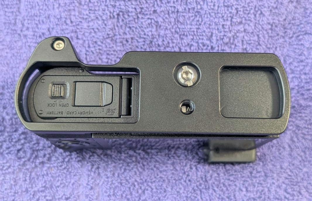 【美品】GX7MK2 ボディ ＋ ハンドグリップ & サムレスト付属