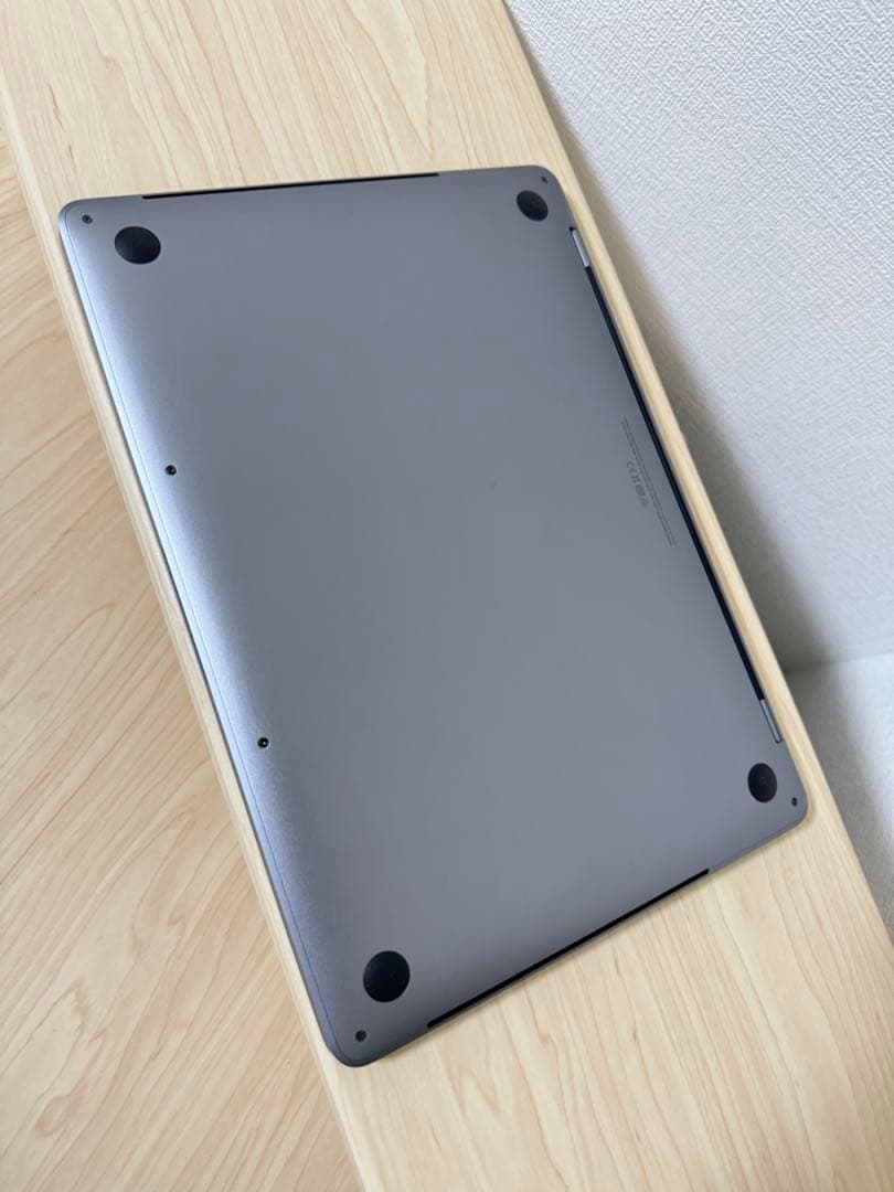 美品 MacBook Pro i9 32/1TB CAD&3D/REVIT設計