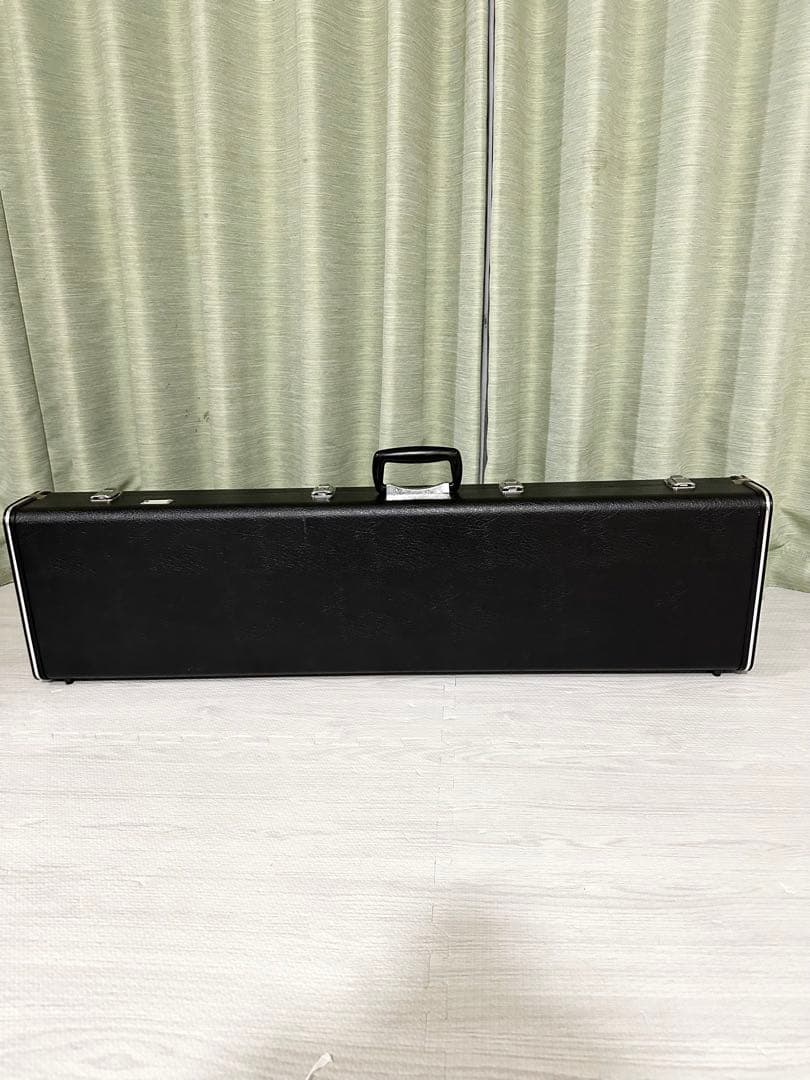 三味線 中棹 花梨棹 ハードケース付 バチ付 和楽器