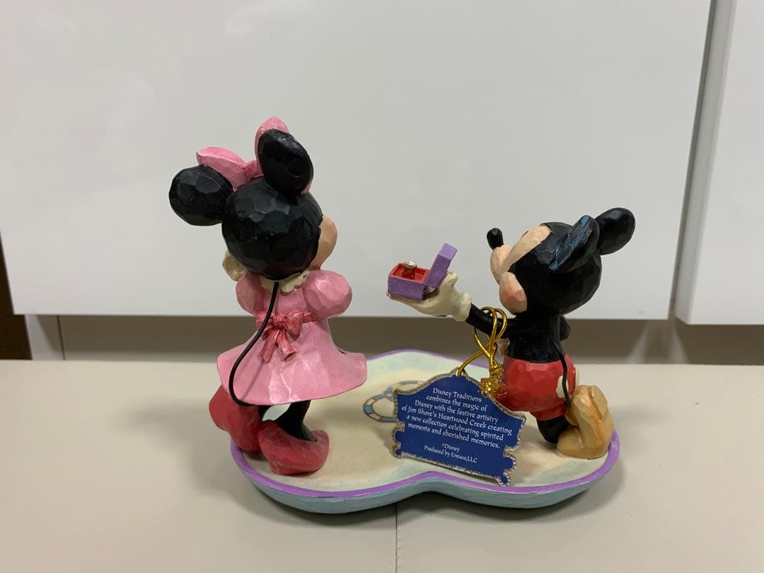 ディズニー置物