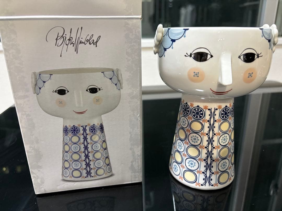 花瓶　ビヨン・ヴィンブラッド