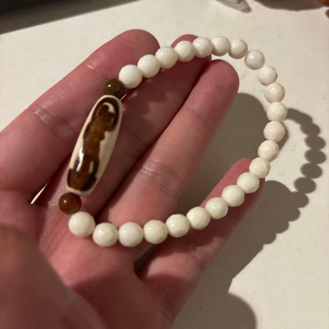 こっれはすっごい！こんなの見たことない！白珊瑚と双弁財天天珠！