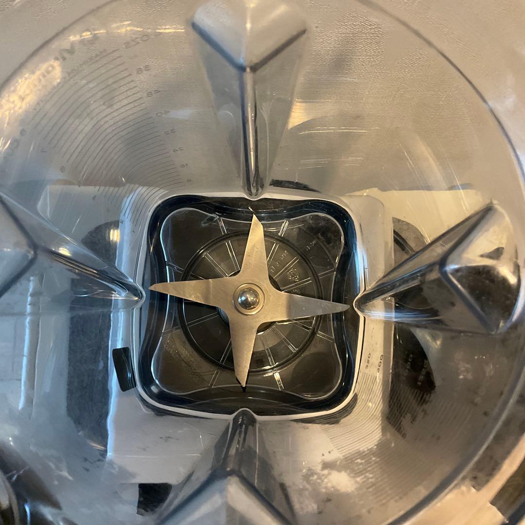 Vitamix E320 Explorian Blenderタンパー＆グラス２個