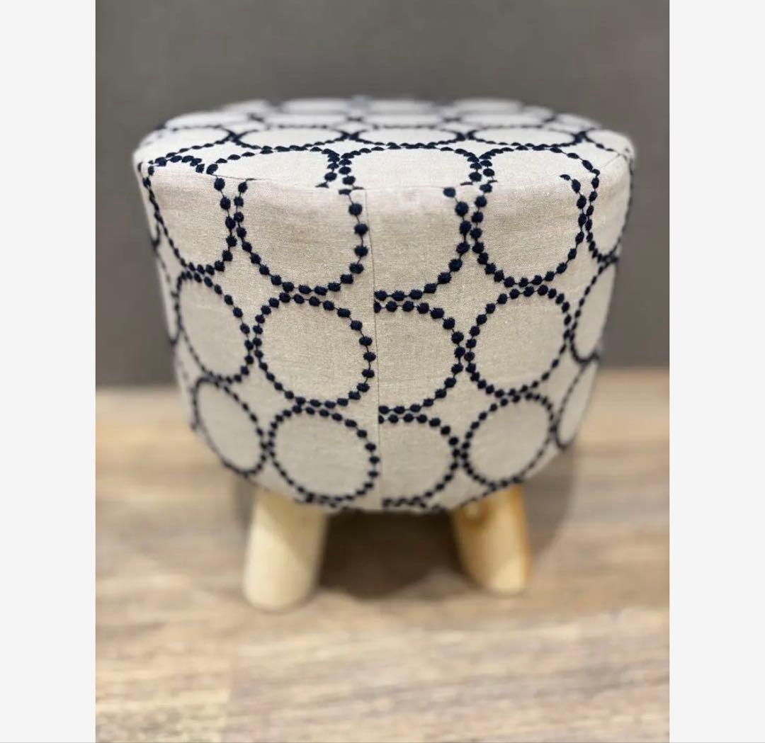 かわいい円形オットマン⭐︎ミナペルホネン⭐︎タンバリン⭐︎ミニスツール⭐︎北欧
