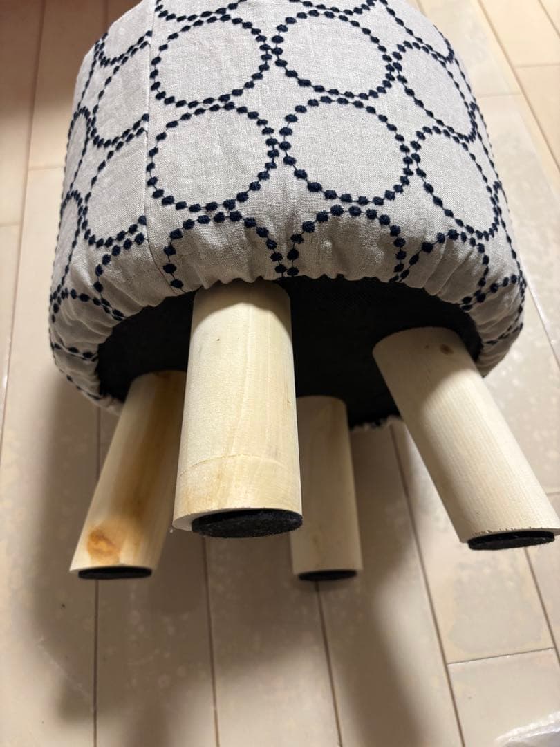 かわいい円形オットマン⭐︎ミナペルホネン⭐︎タンバリン⭐︎ミニスツール⭐︎北欧