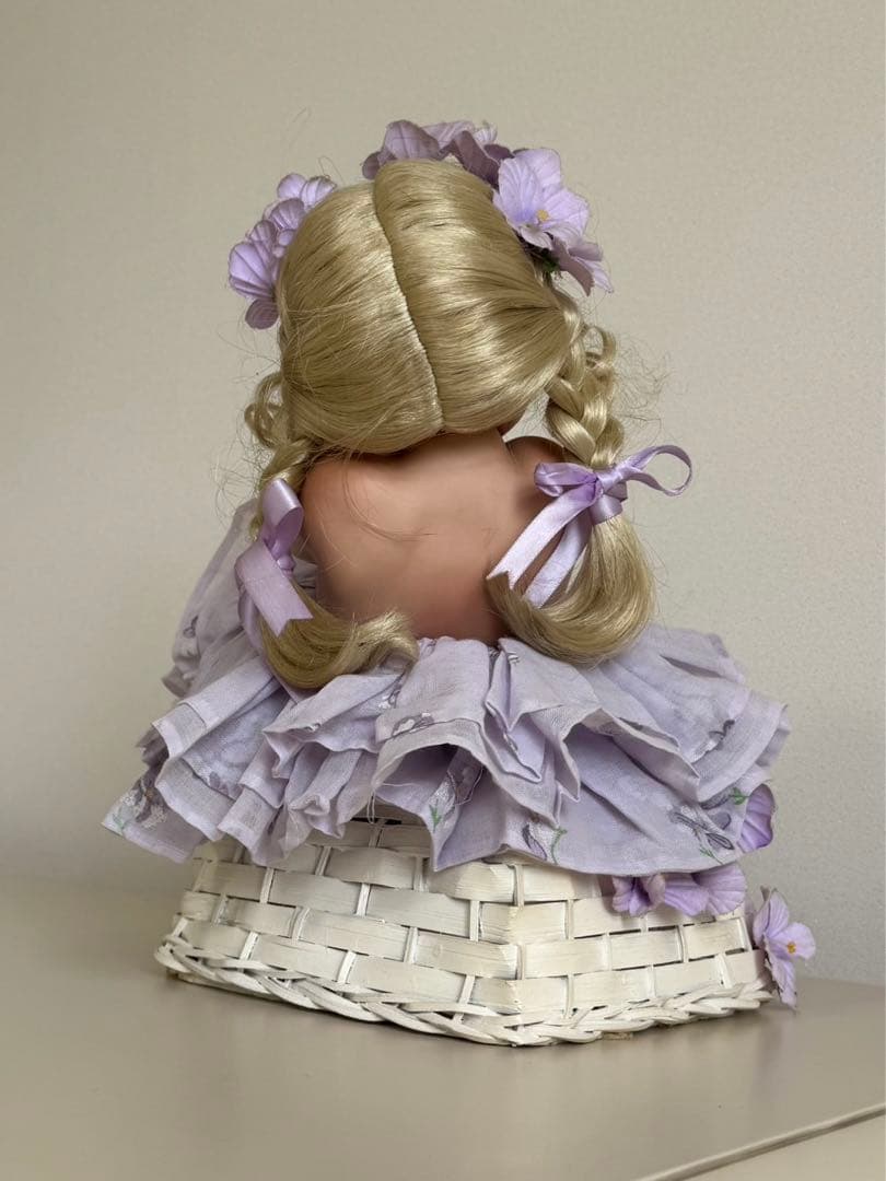 可愛いヴィンテージ磁器人形 ビスクドール