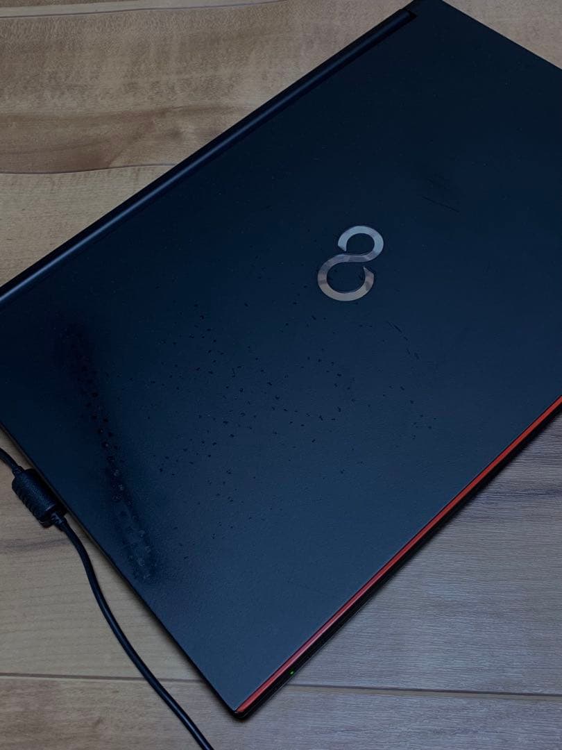 【富士通】ノートパソコン本体　Windows11