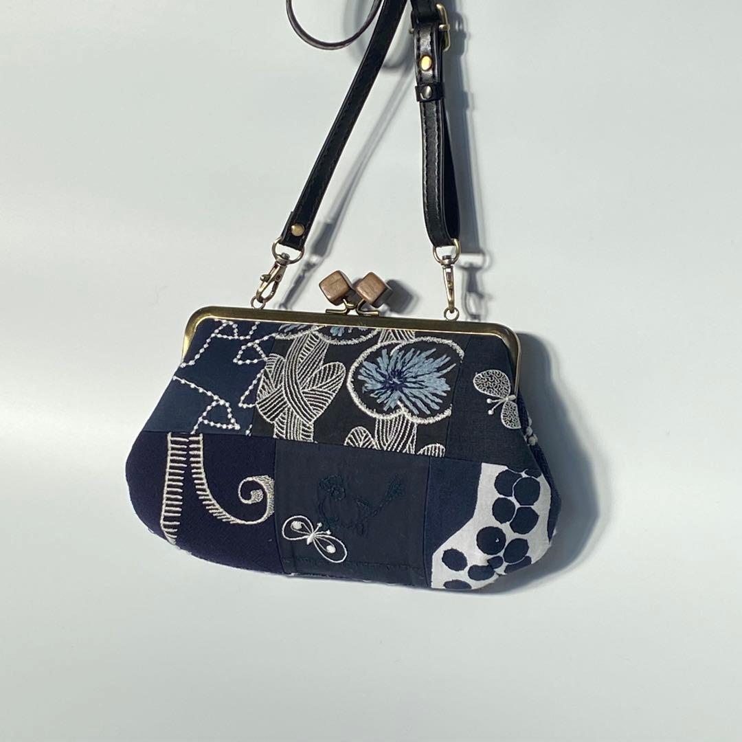 がま口ポシェット＊スマホポシェット＊ハンドメイド＊ミナペルホネン＊はぎれパッチ