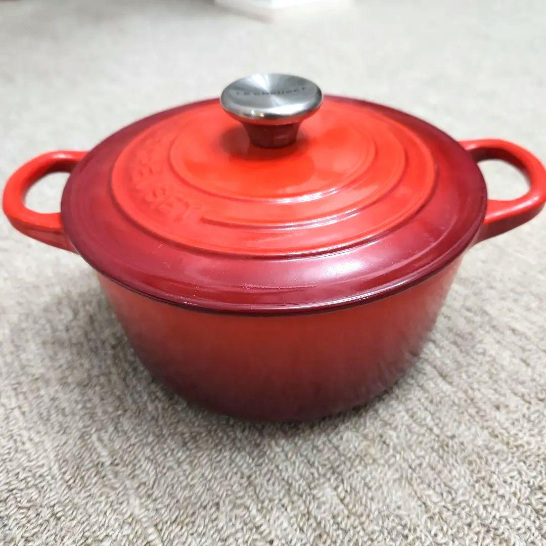 【新品未使用】ル・クルーゼ　ココット・ロンド　チェリーレッド　 16cm