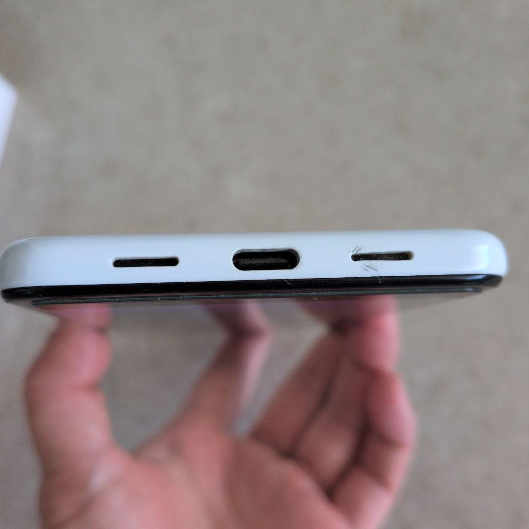 【箱付】Google Pixel 3a 64GB Cleary White