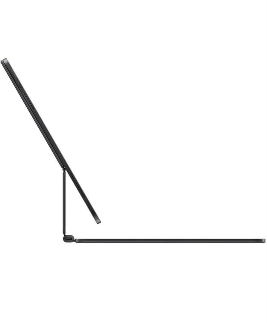 [新品]13インチiPad Pro（M4）Magic Keyboard