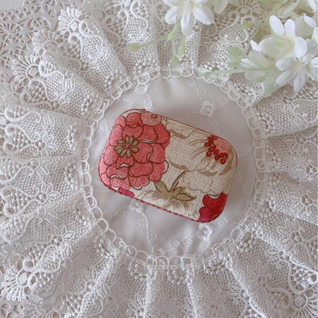 ミニアクセサリーケース／イヤホンケース／ピルケース／ガジェットポーチ／小物ケース