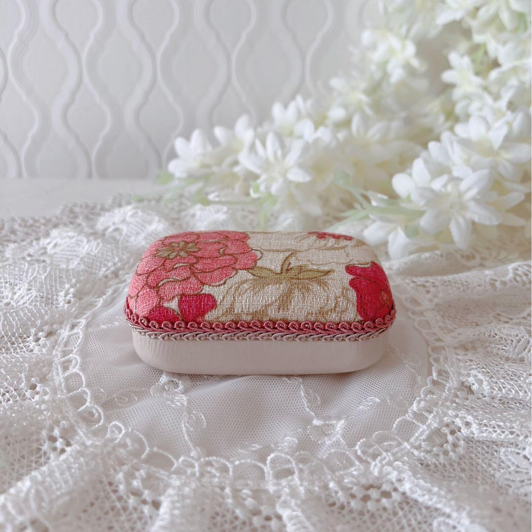 ミニアクセサリーケース／イヤホンケース／ピルケース／ガジェットポーチ／小物ケース