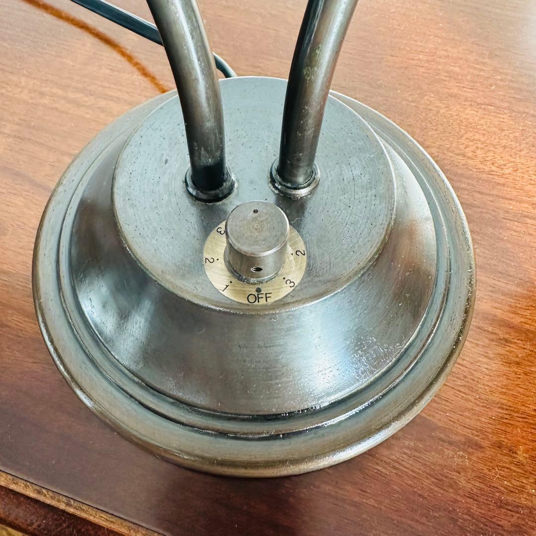 【アンティーク品/テーブルランプ】 乳白 ライトスタンド レトロ 照明