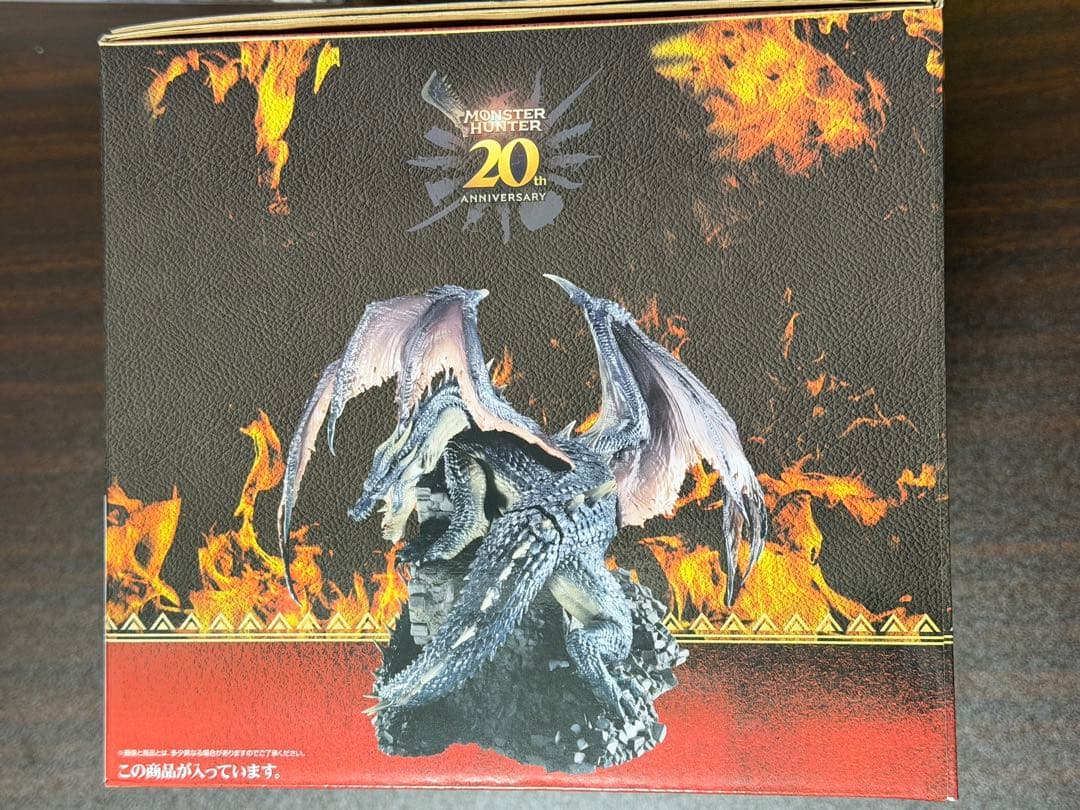 ミラボレアス フィギュア 20周年記念　一番くじ　ラストワン賞