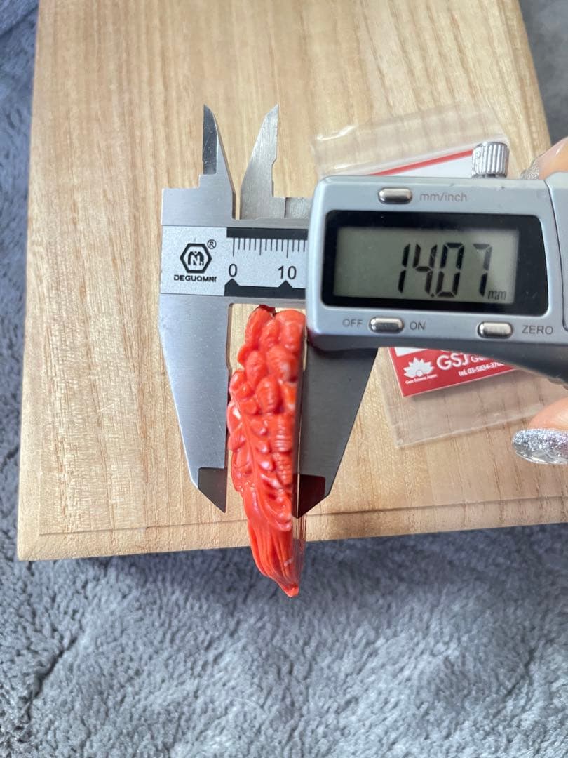 珊瑚、サンゴ、雕刻、ルース60mm、重约32g、160.3ct