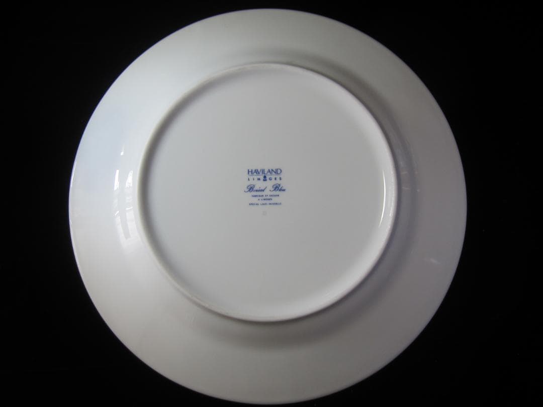 新品・未使用、完品　アビランド　ボレアルブルー　ディナー皿（26.0Φcm）