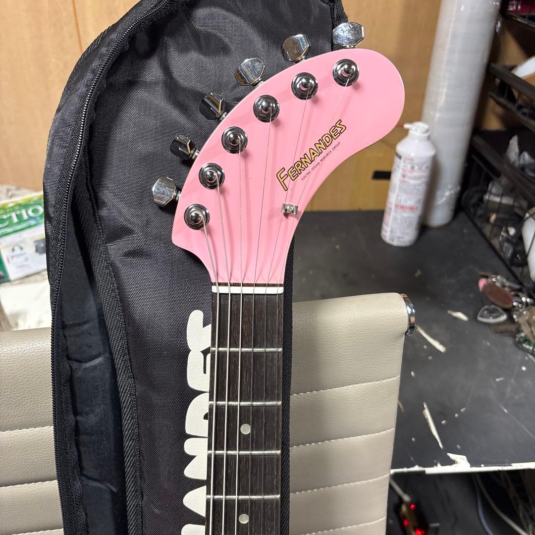 FERNANDES ZO-3 ピンク