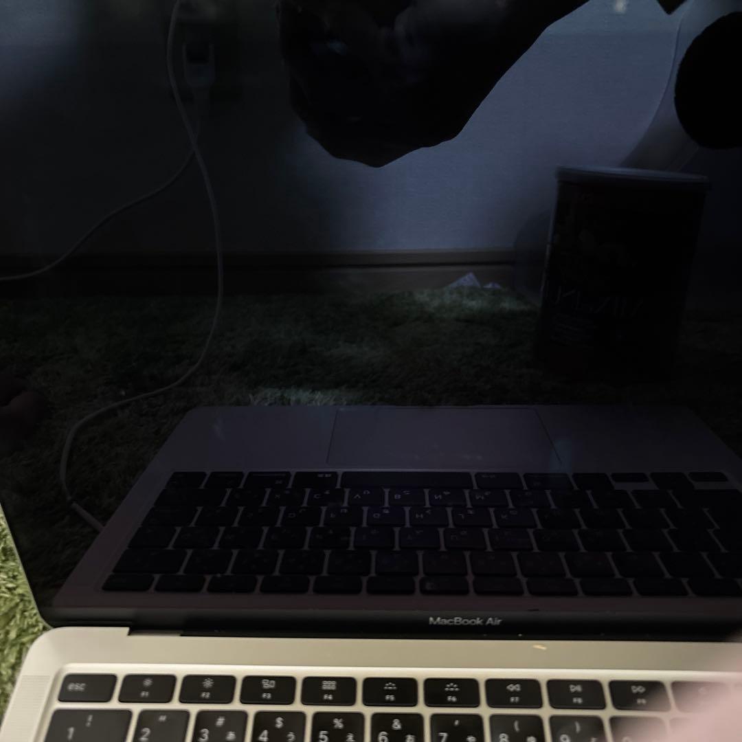 ぽ*す様 【値下げ可】Apple MacBook Air 2020