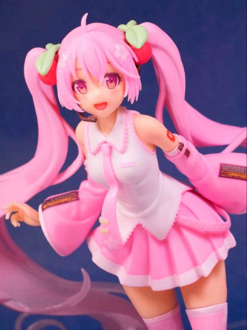 初音ミク 桜ミク フィギュア 描き下ろしイラストver.