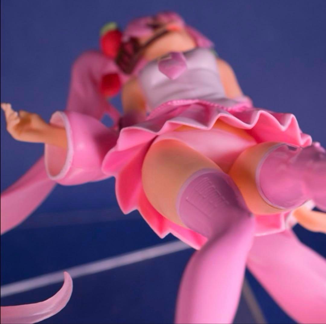 初音ミク 桜ミク フィギュア 描き下ろしイラストver.