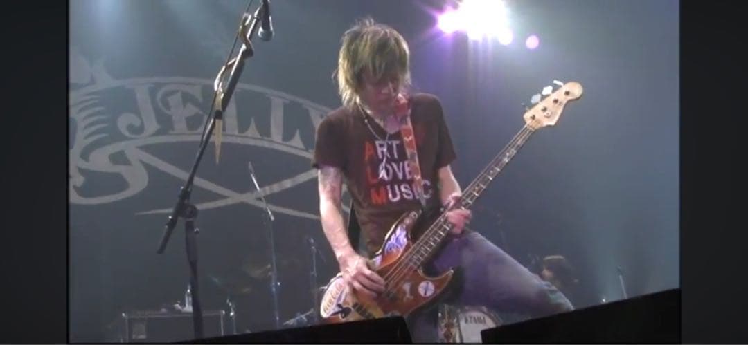 新品 A LOVE MOVEMENT Tシャツ Sサイズ ALM jelly→