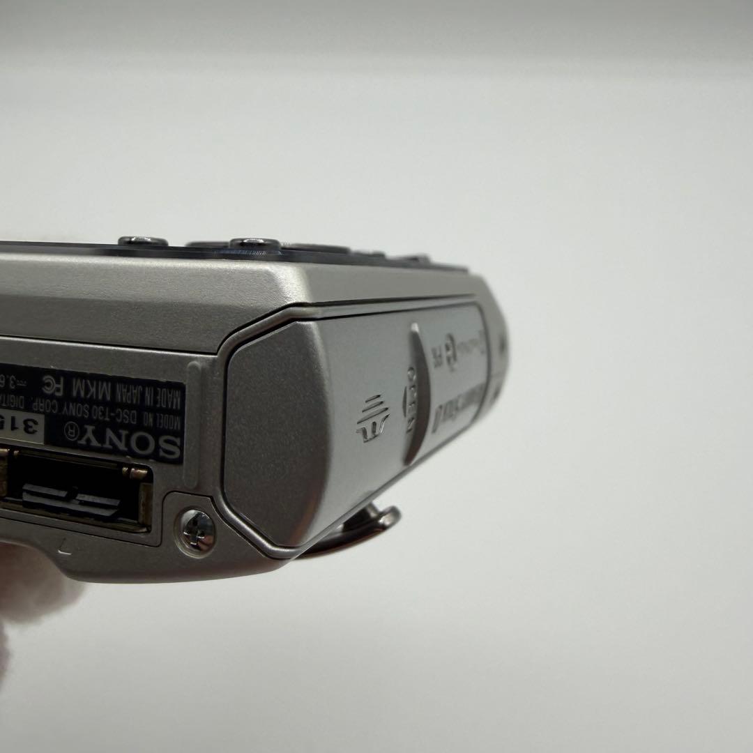 SONY ソニー サイバーショット デジタルカメラDSC-T30 シルバー