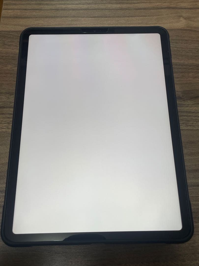 美品 iPad Pro 第４世代　11インチ