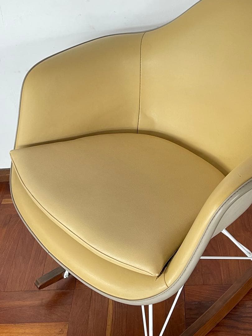 ハーマンミラー イームズ アーム シェルチェア ロッカーベース