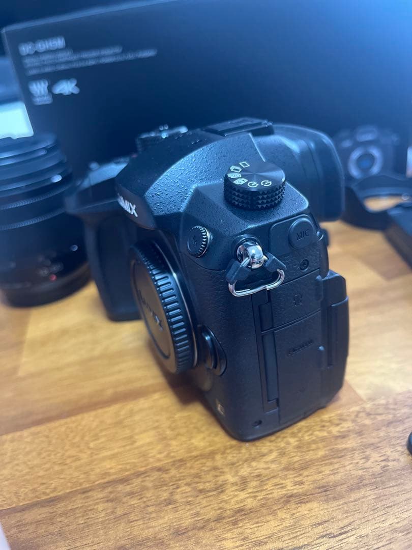 デジタルカメラ Panasonic LUMIX DC-GH5