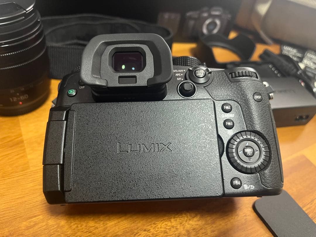 デジタルカメラ Panasonic LUMIX DC-GH5