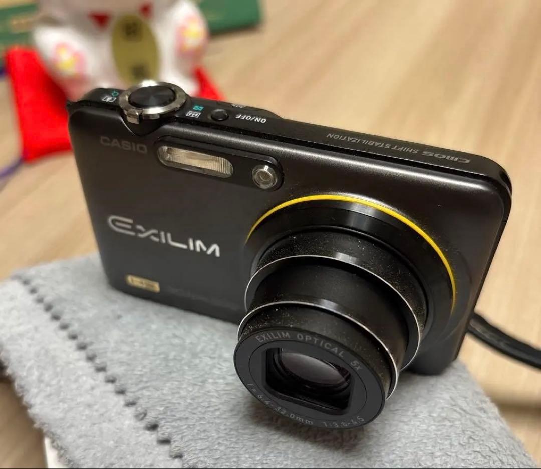 CASIO EXILIM EX-FC100 ハイスピード動画対応　used