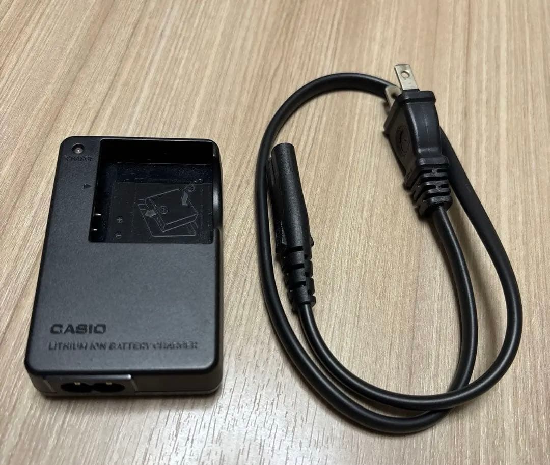 CASIO EXILIM EX-FC100 ハイスピード動画対応　used