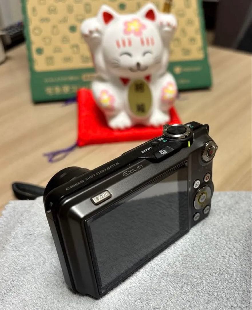 CASIO EXILIM EX-FC100 ハイスピード動画対応　used