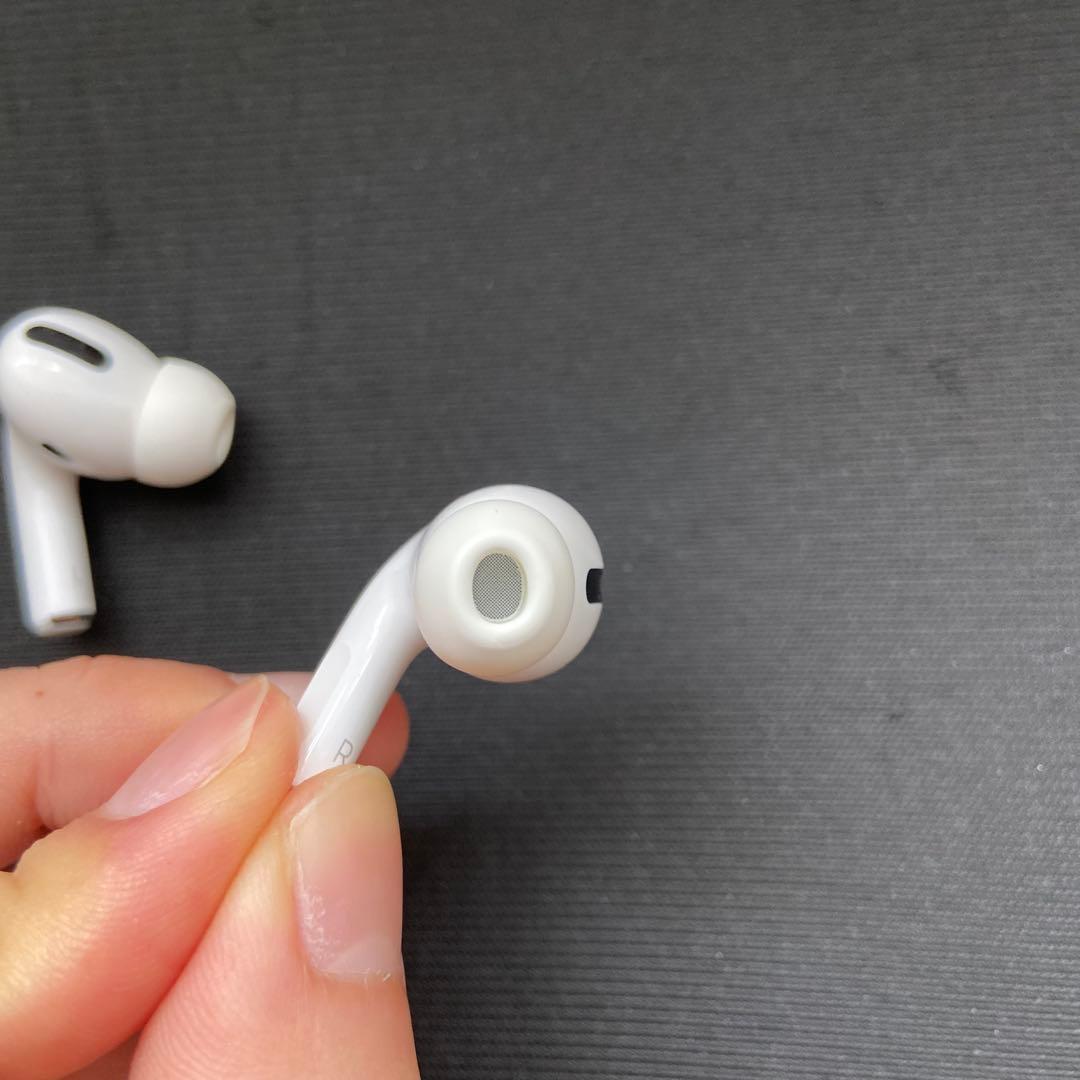 ム*シ様 AirPods Pro 2 【説明必読】