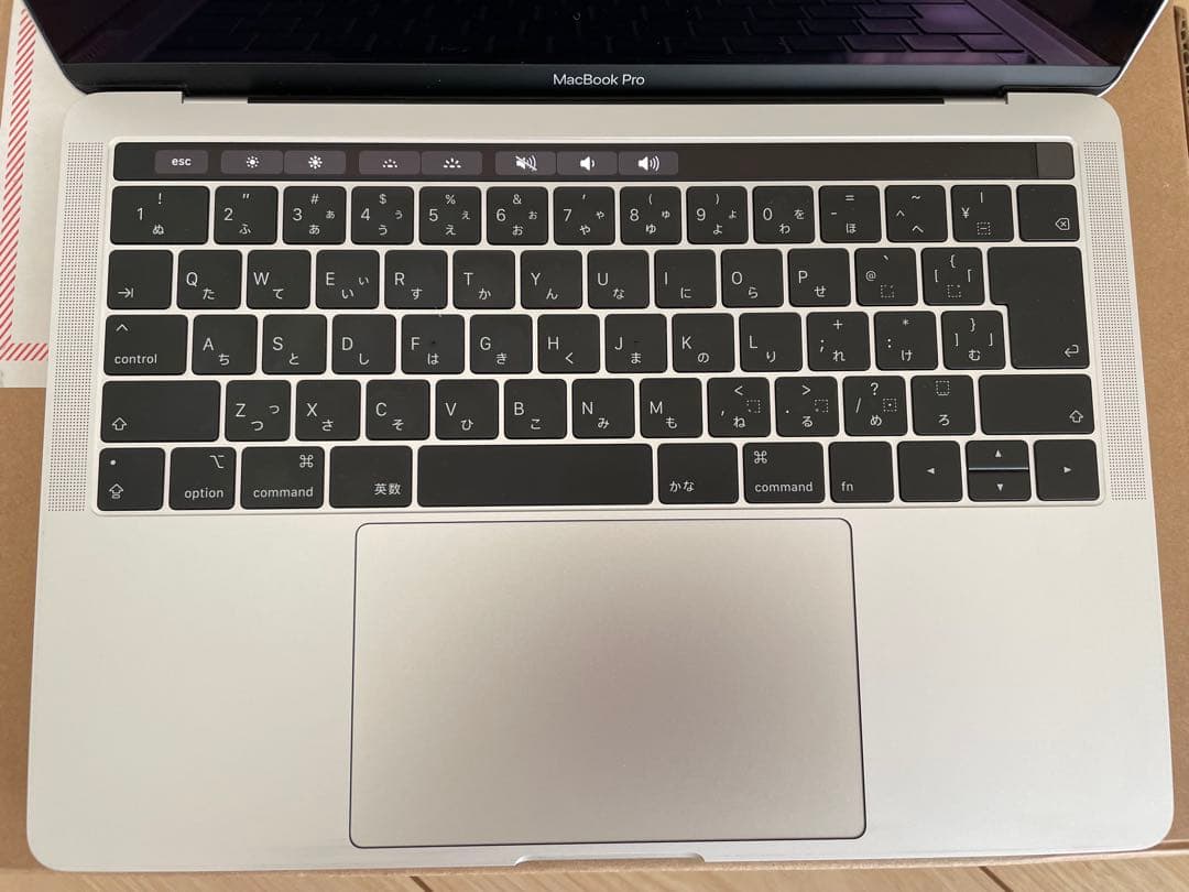 MacBook Pro 13-inch シルバー