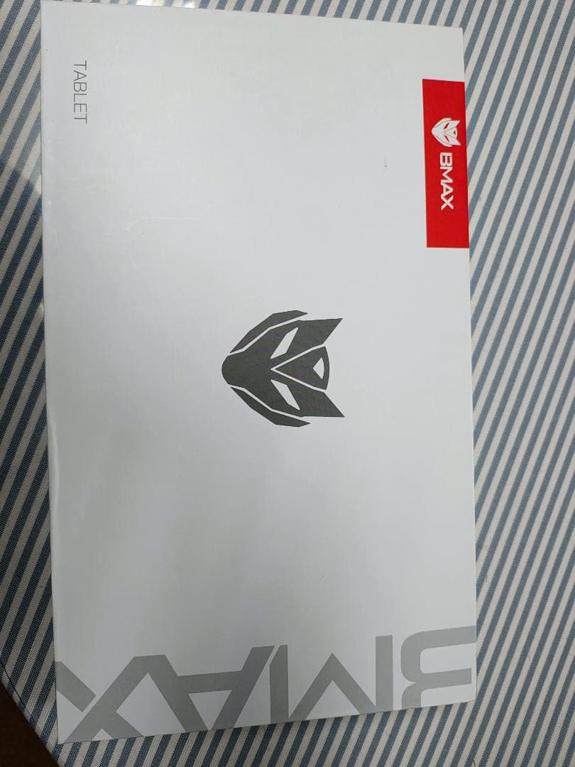最新版10インチタブレット　BMAX　I9 Plus 付属品完備 動作確認済み