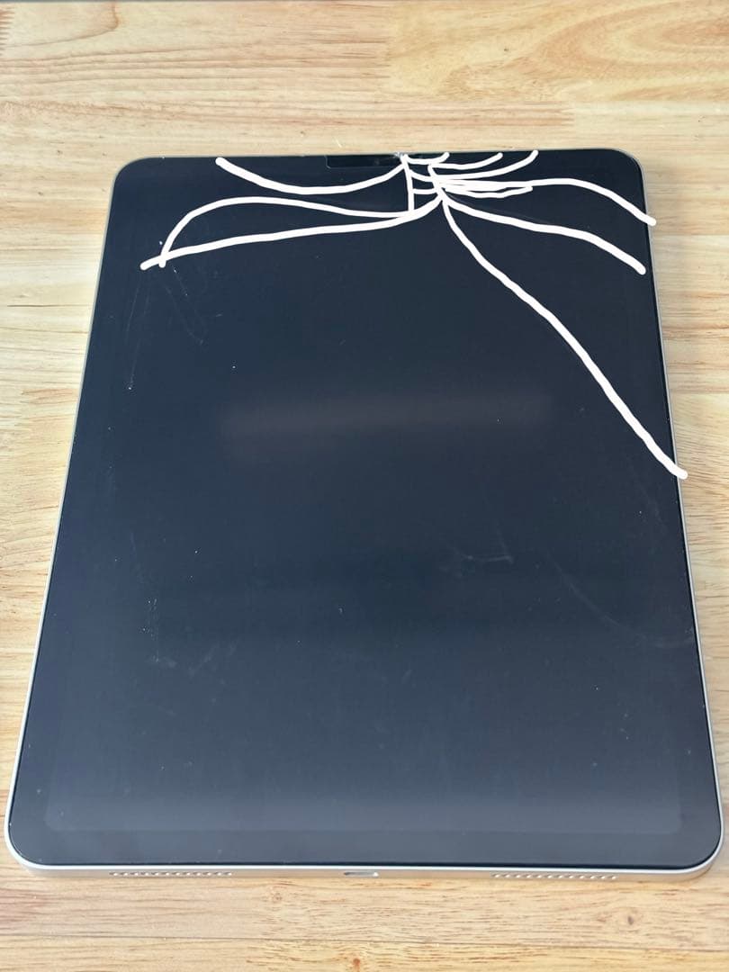 Apple iPad Air 第五世代 64ギガ 画面割れあり