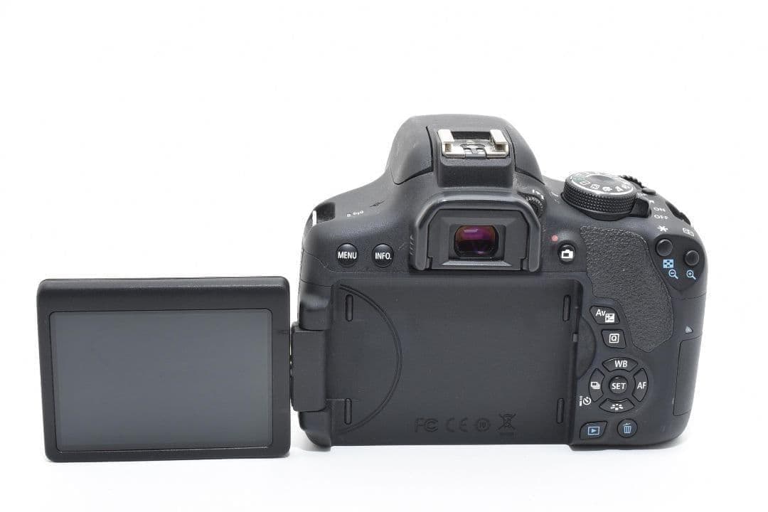 美品✨キヤノン EOS KissX8i✨ダブルレンズ 手ブレ補正 一眼レフカメラ