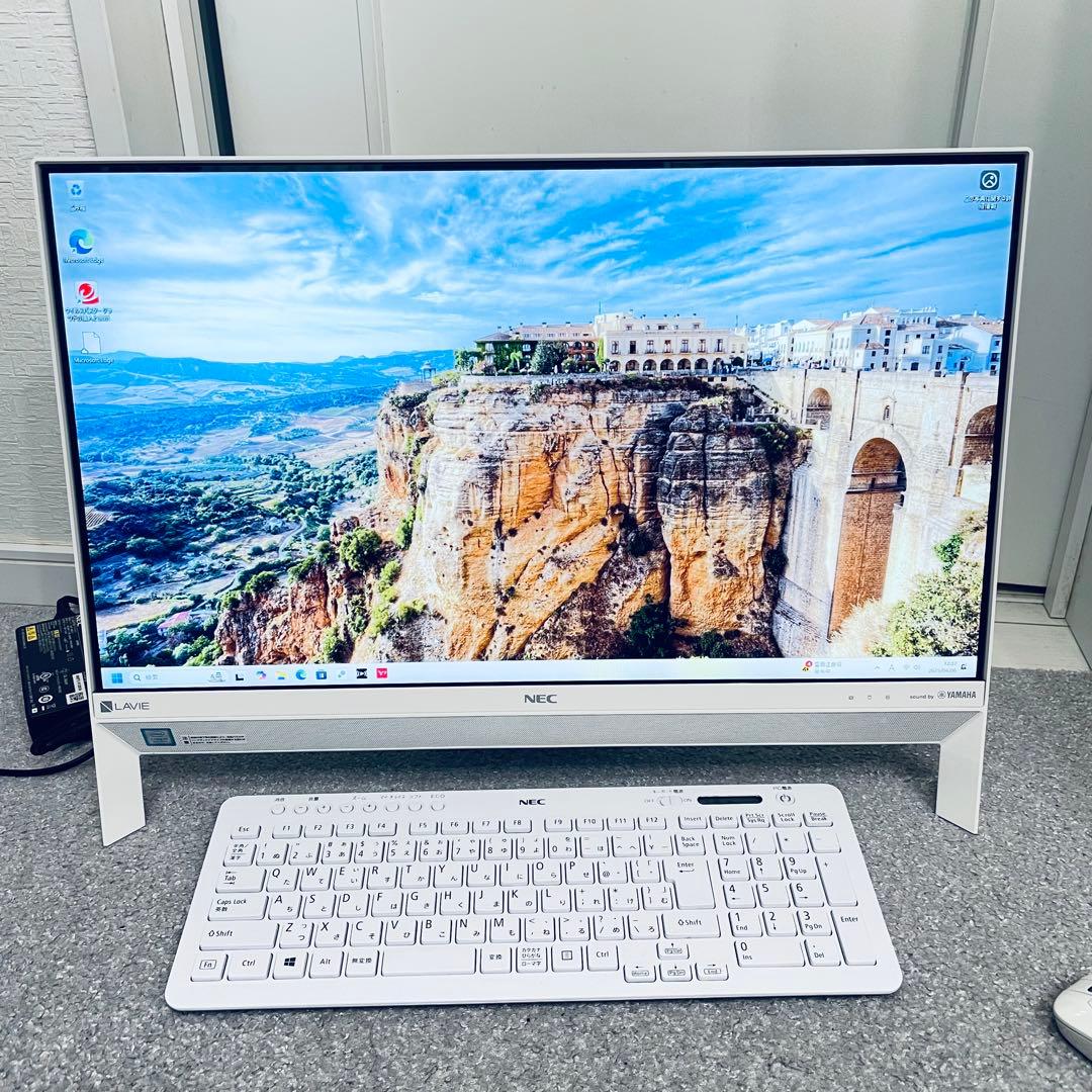 NEC LAVIE 16GB オールインワン　23.8インチ　白　デスクトップ