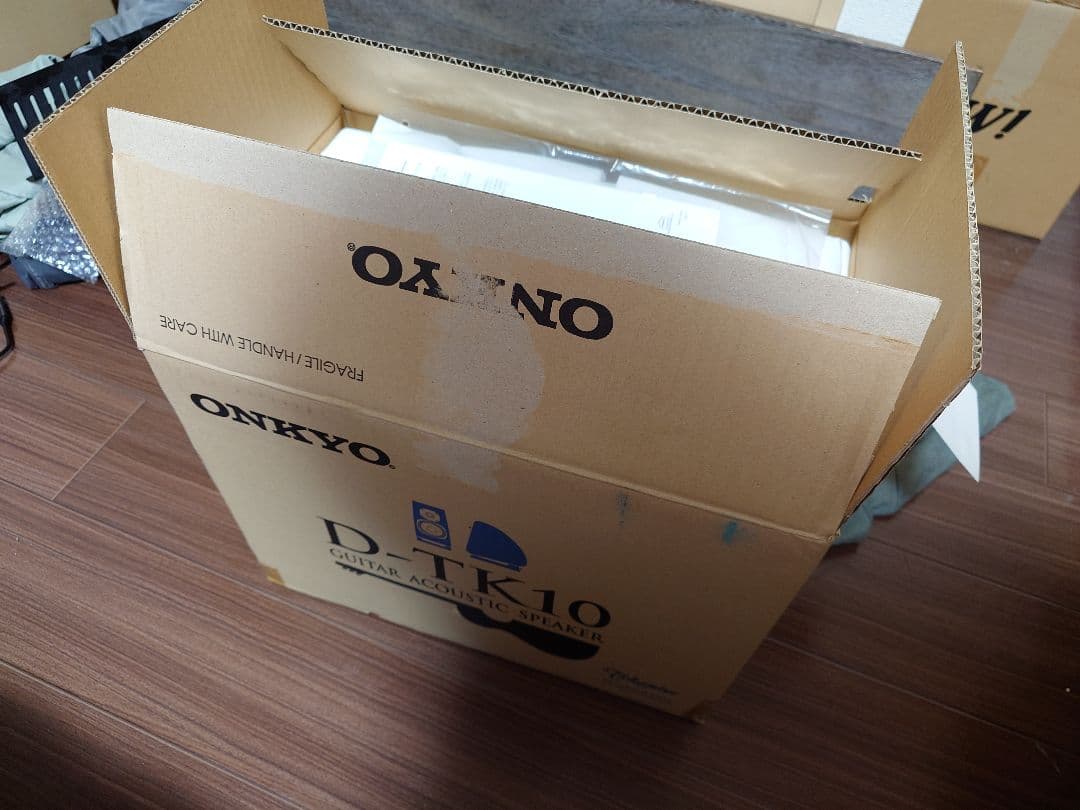 ONKYO スピーカー D-TK10 (外箱、専用カバー付き)