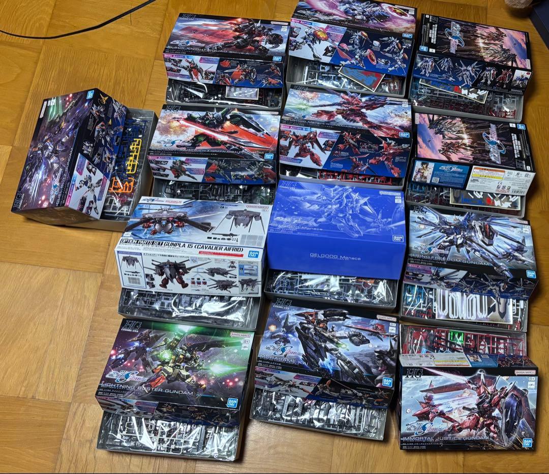 ガンプラ 13点セット 値下げ無し 火曜日まで出品