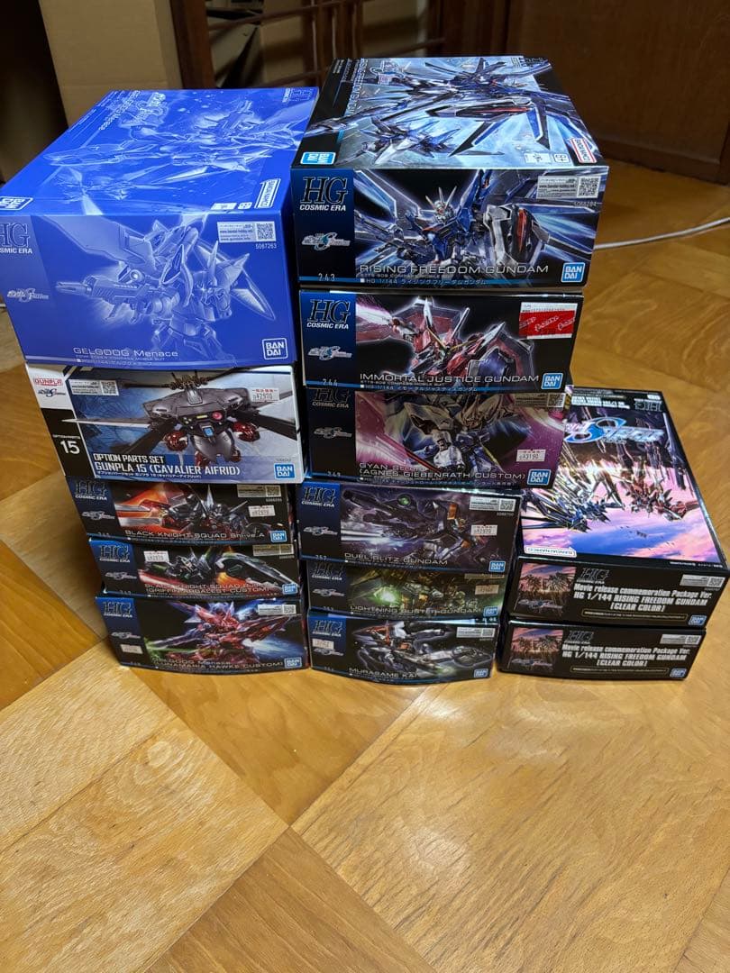 ガンプラ 13点セット 値下げ無し 火曜日まで出品